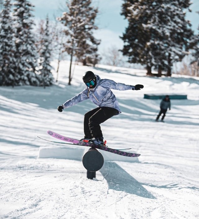 Important Snowboarding Tips for Beginners