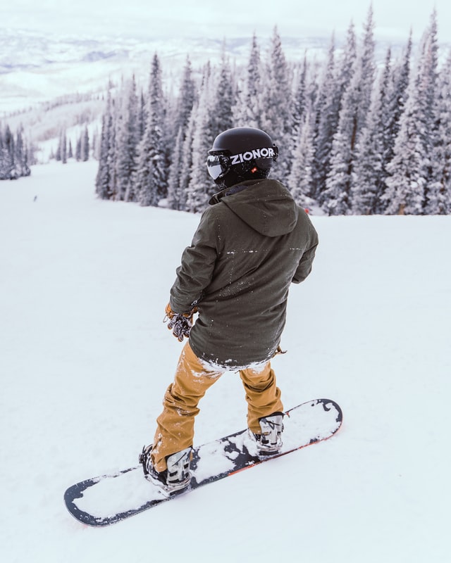 Important Snowboarding Tips for Beginners